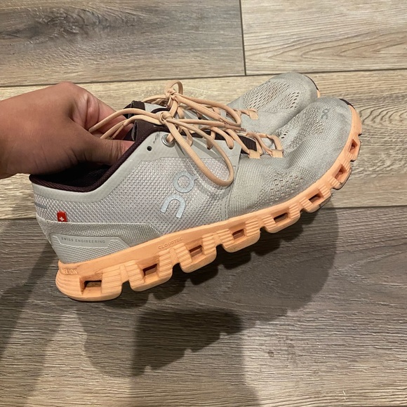 On Running Shoes - On cloud Running shoes (Cloud X)